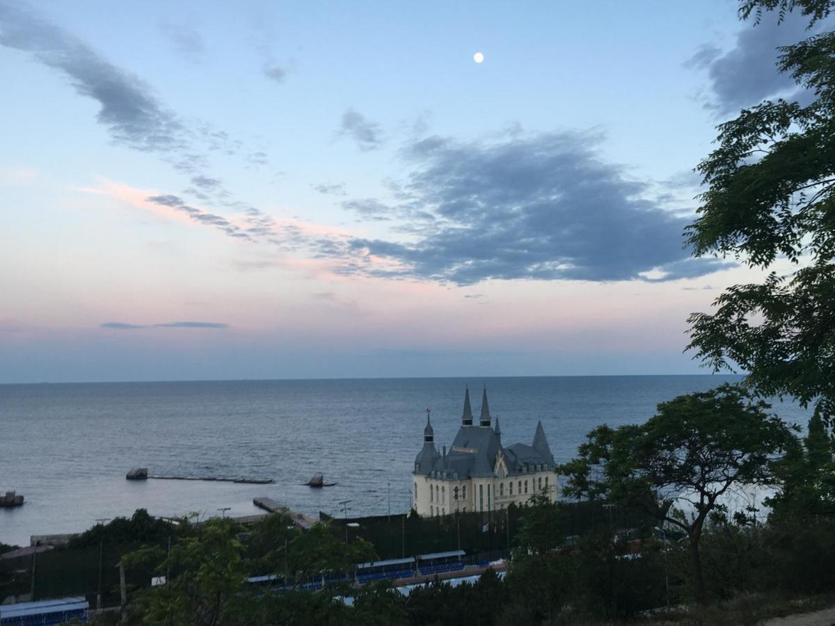 Kvartira U Samogo Moria Одесса Экстерьер фото